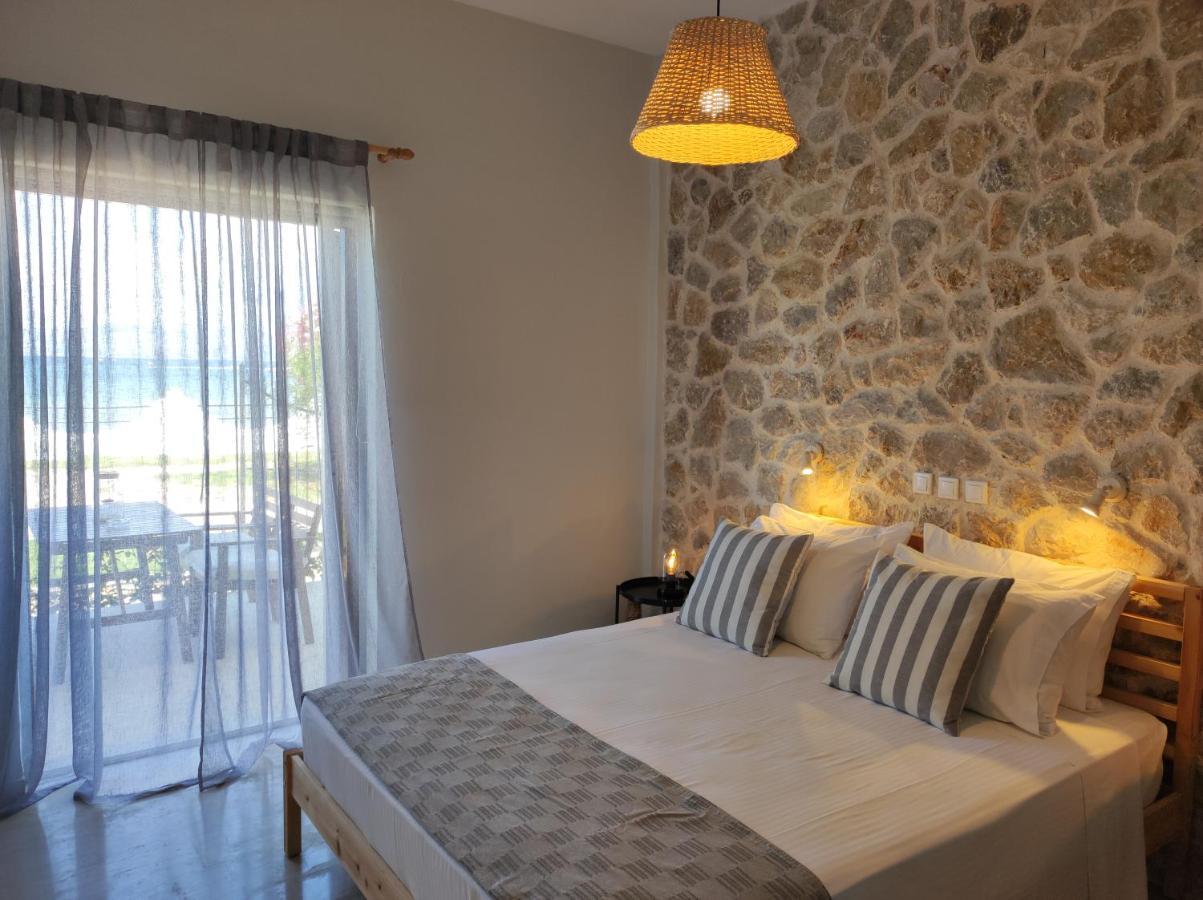 Thalassa Apartments & Studios Kávos Екстериор снимка